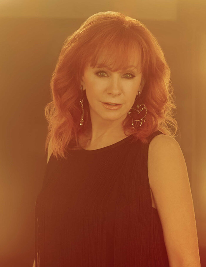 Get the Inside Scoop: Reba McEntire’s Fashion and Travel Tips Revealed in AG Celebrity Spotlight