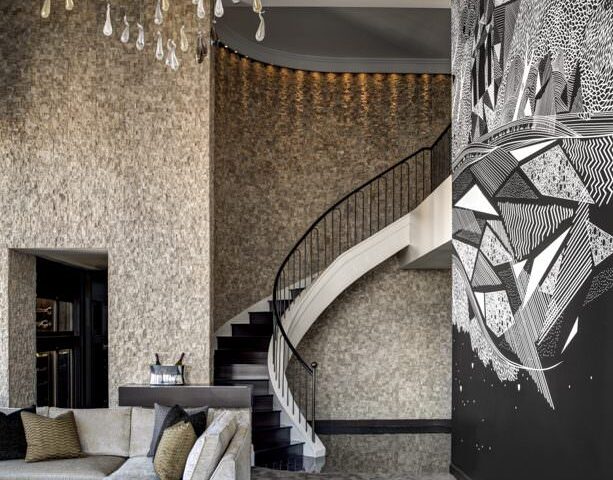 Champagne-Suite_Livingroomstaircase-613x500